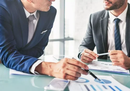 Financial_Insights
